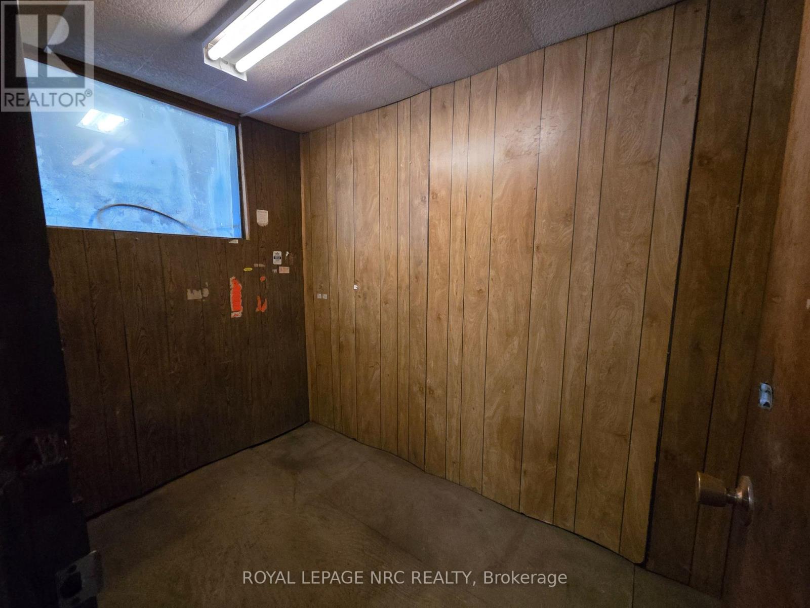 4 - 309 Walden Boulevard Property Photo 8