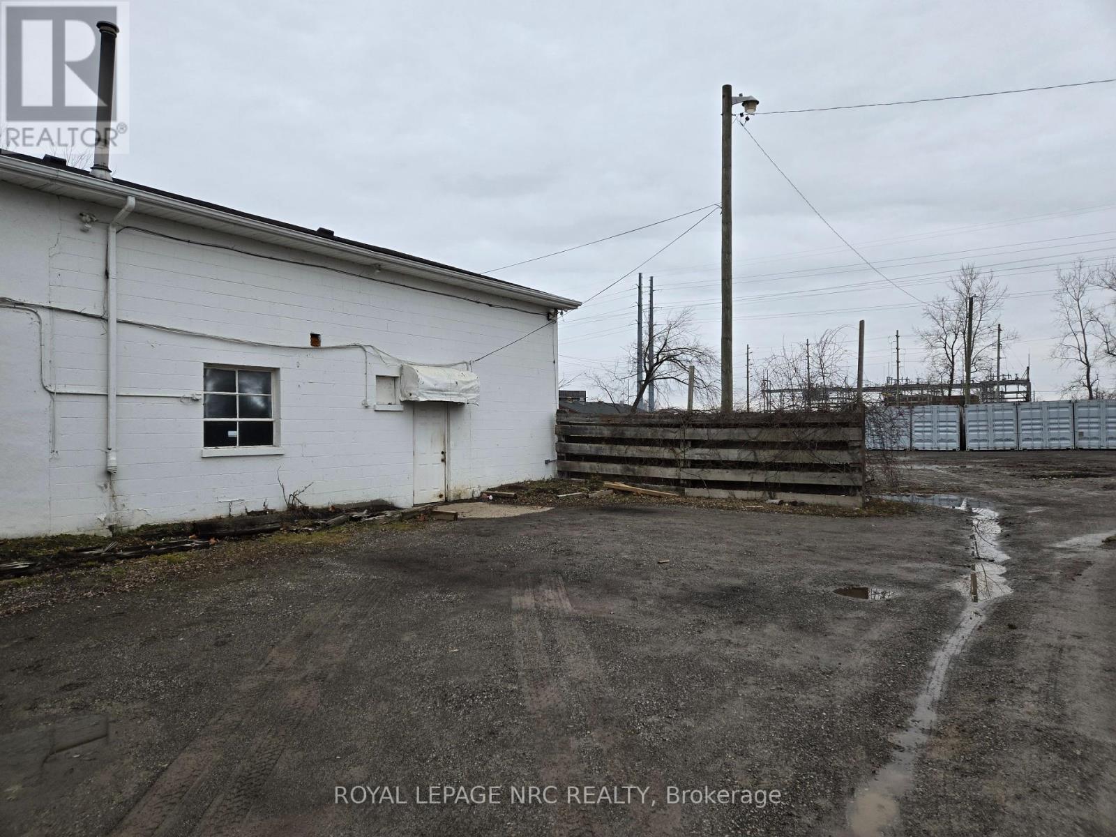 4 - 309 Walden Boulevard Property Photo 11