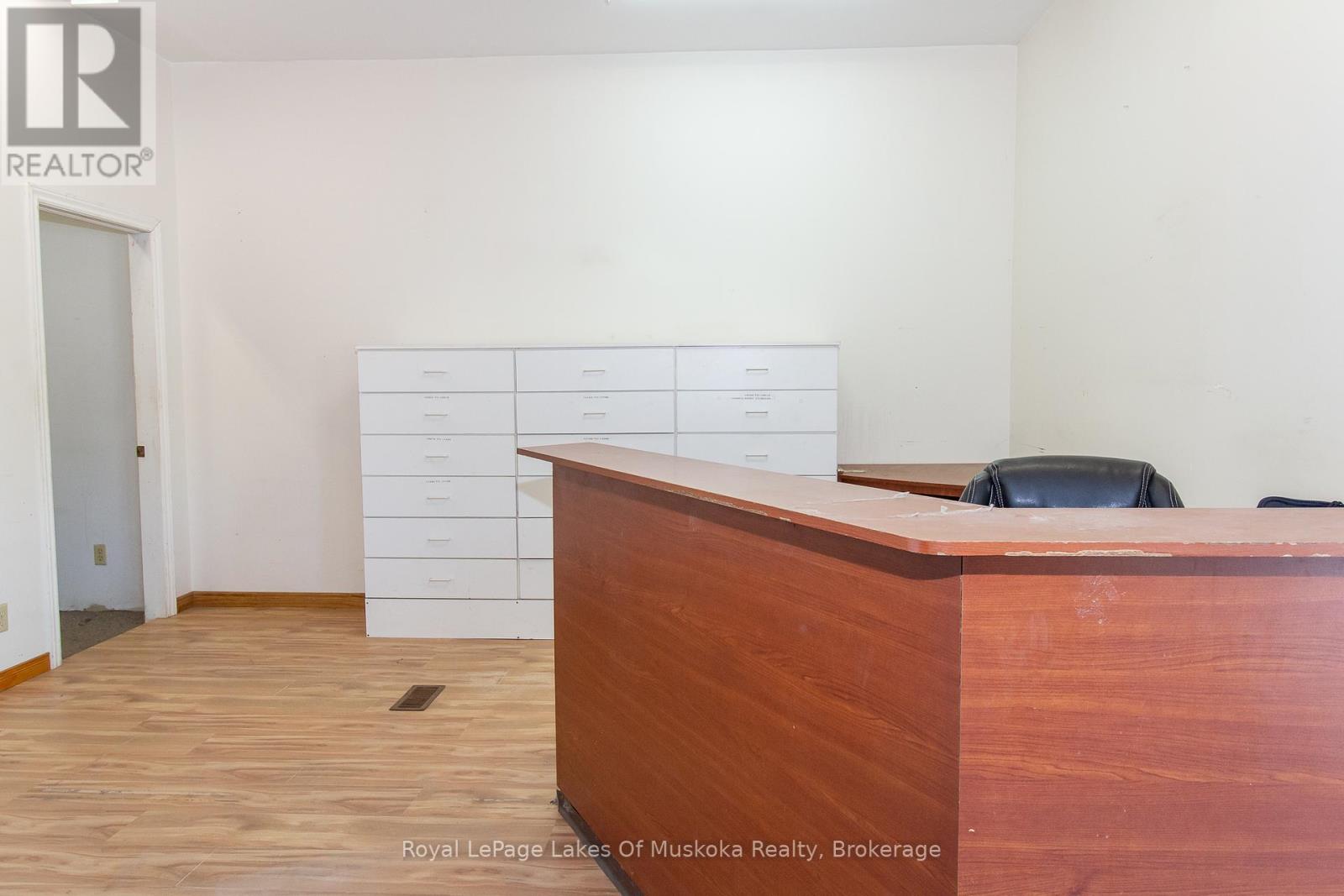 7 King William Street Property Photo 6