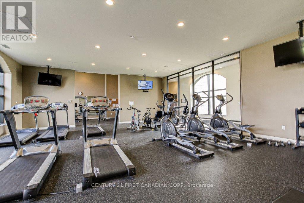 914 - 260 Villagewalk Boulevard Property Photo 3