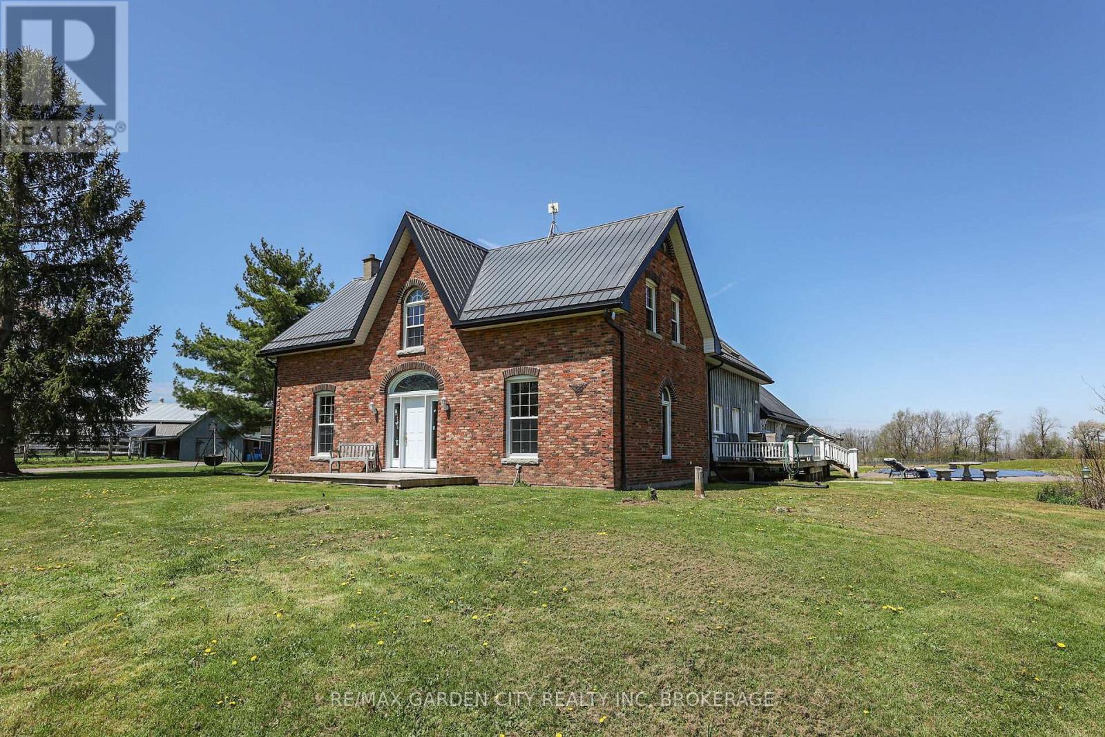 3200 Bertie Road Property Photo 2