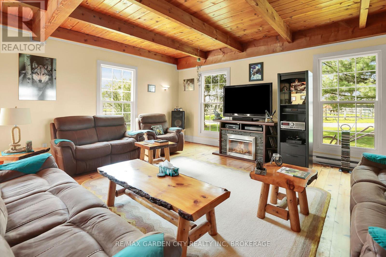 3200 Bertie Road Property Photo 12