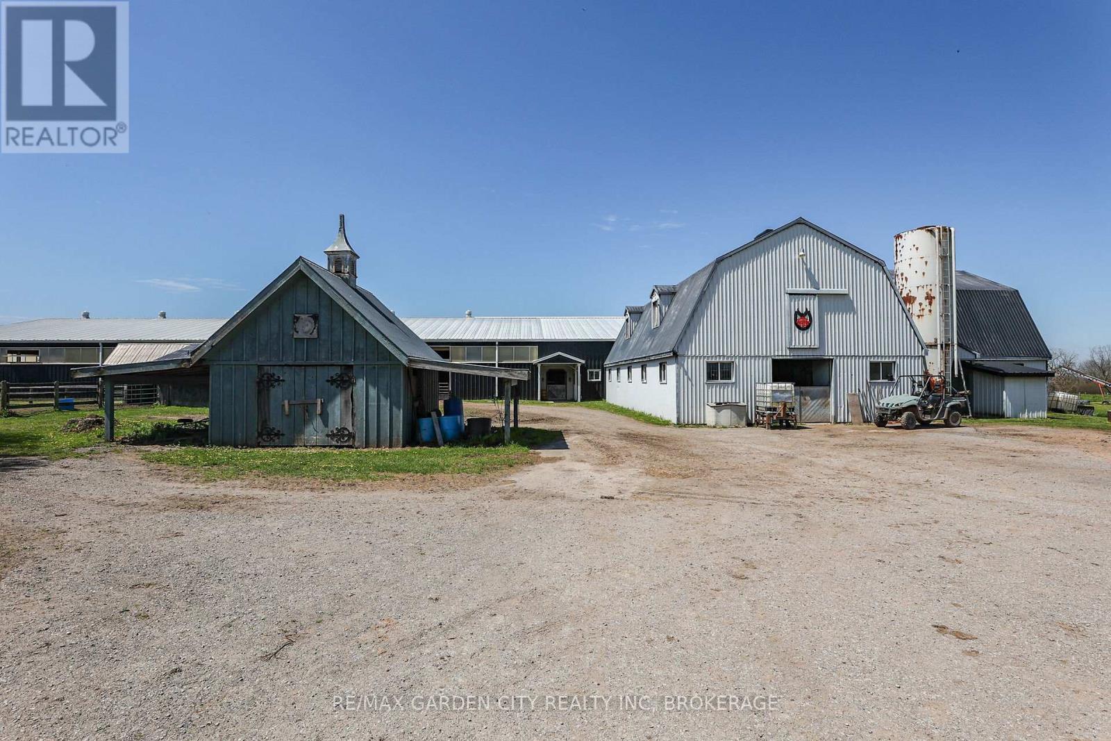 3200 Bertie Road Property Photo 32