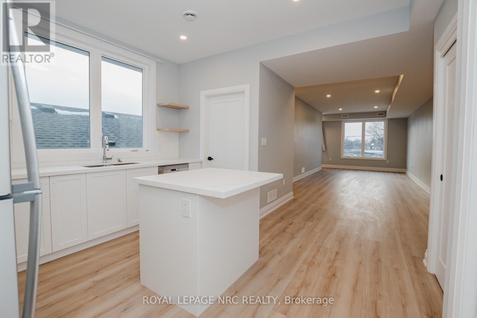 105a - 105 Southworth Street N Property Photo 6
