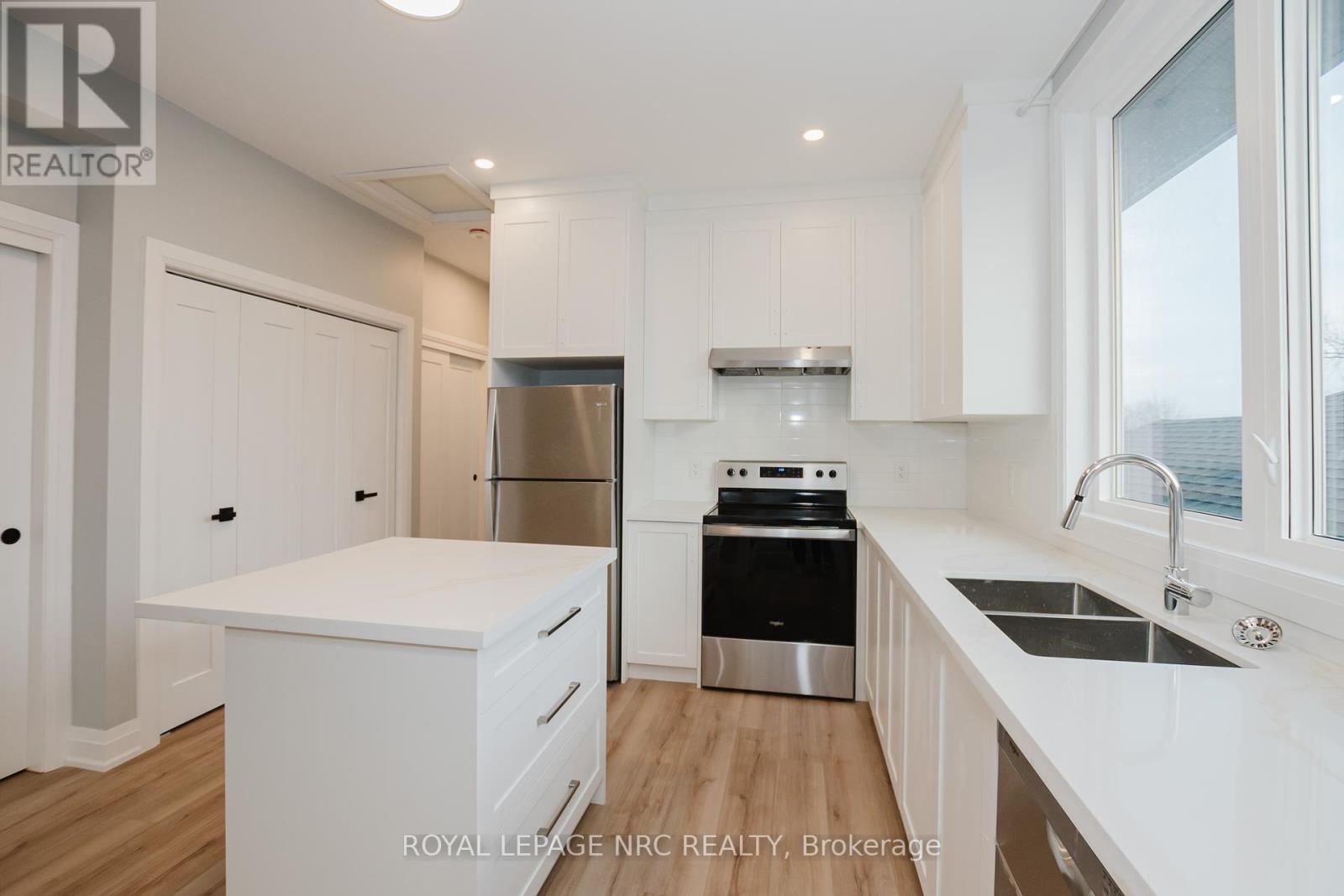 105a - 105 Southworth Street N Property Photo 10