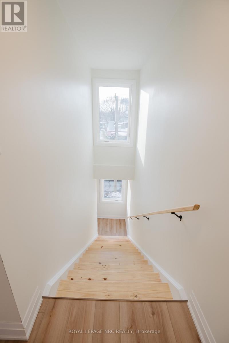 105b - 105 Southworth Street N Property Photo 8