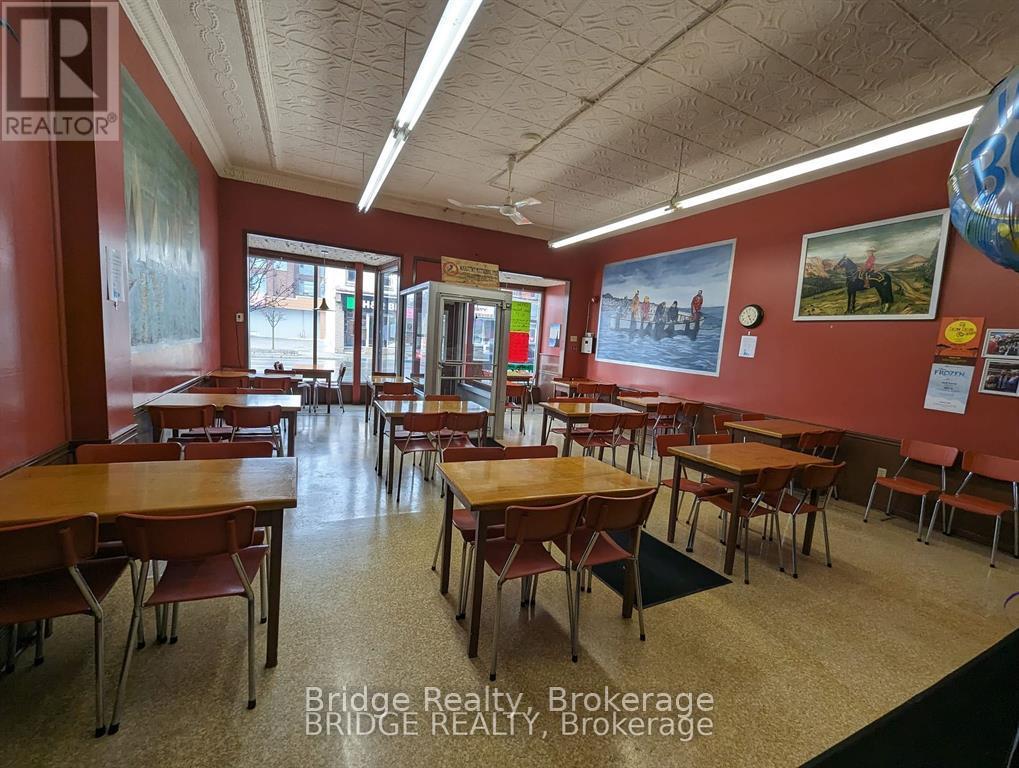 360 Dundas Street Property Photo 3