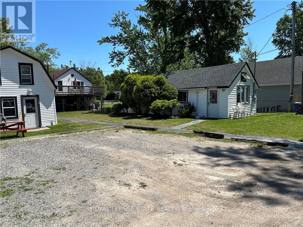 12289 Lakeshore Road Property Photo 6