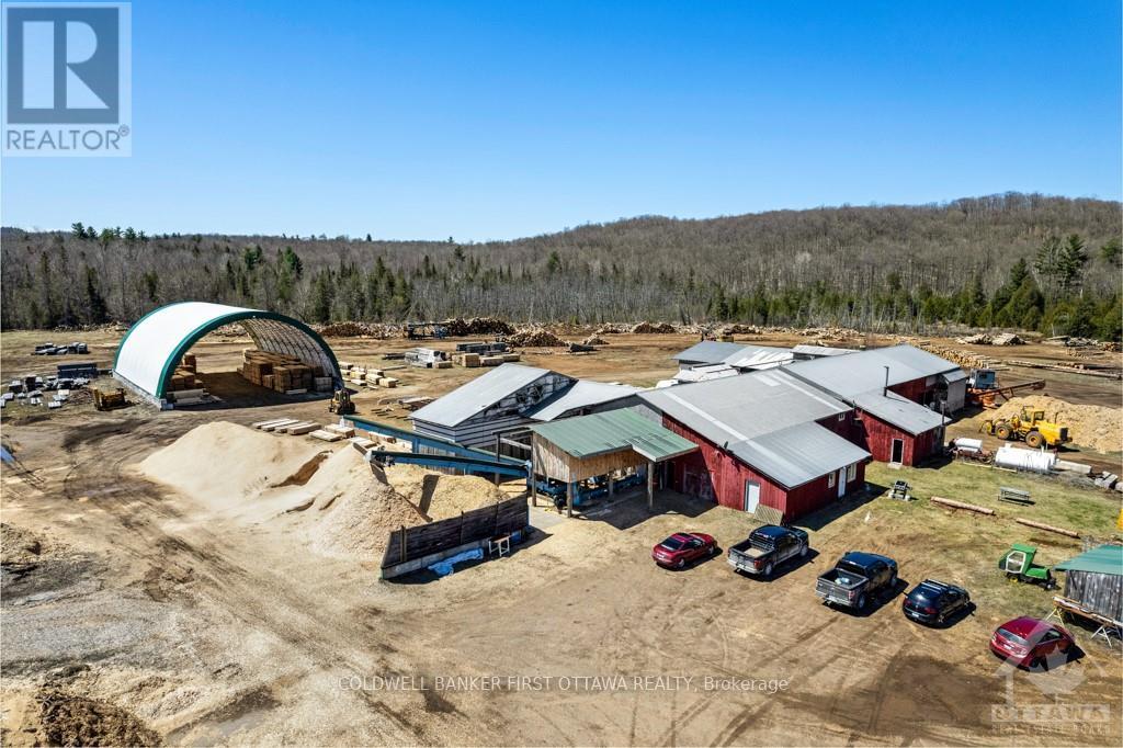 8687 Highway 511 Property Photo 1