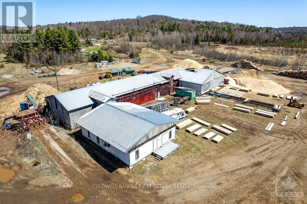 8687 Highway 511 Property Photo 2