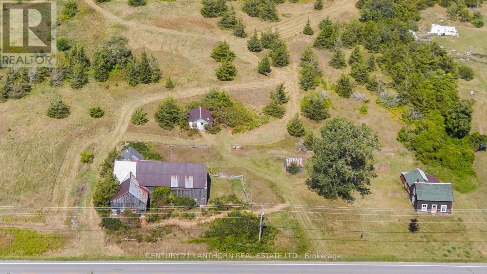 1677 County 8 Road Property Photo 2