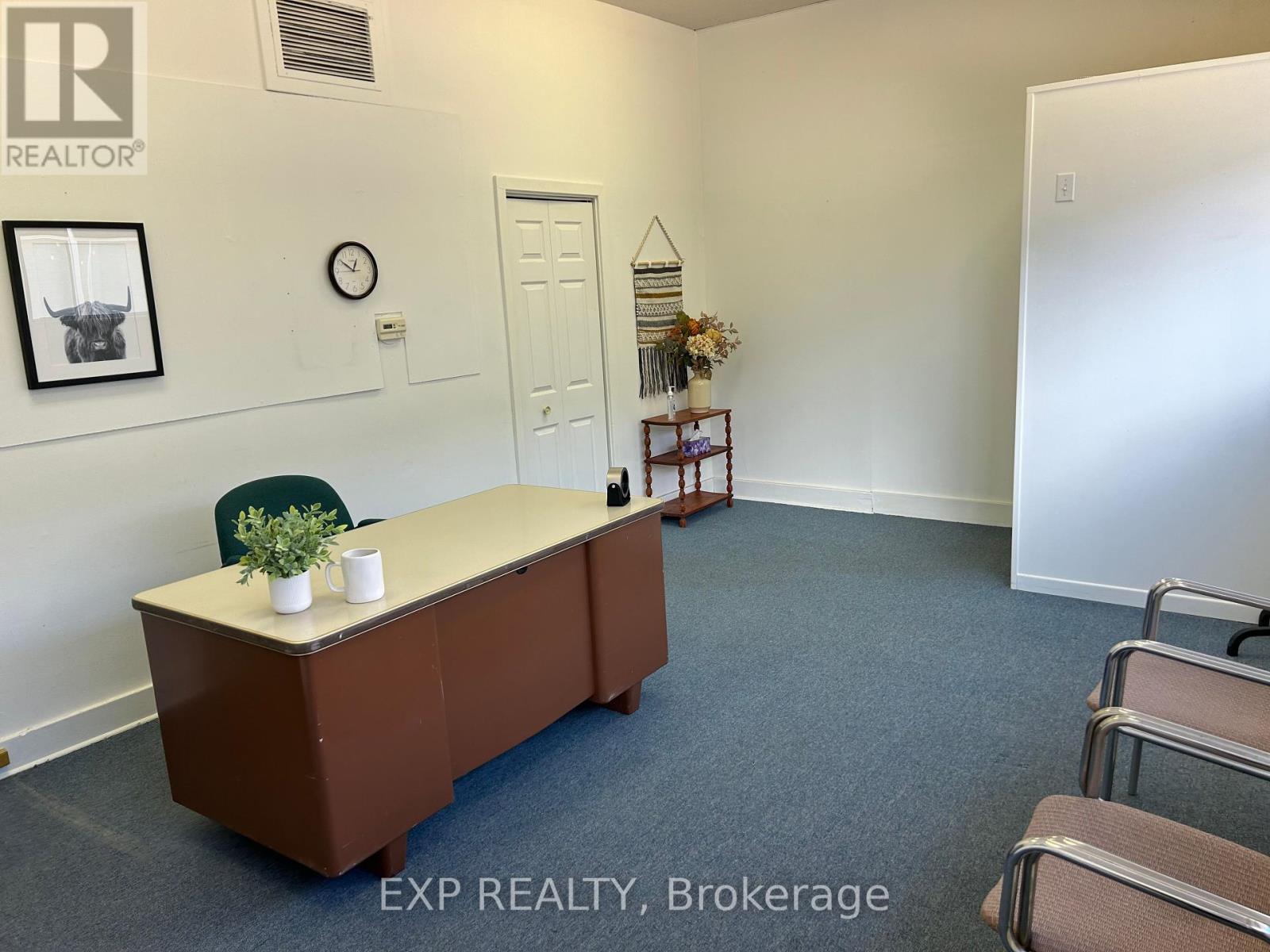 93a Main Street Property Photo 6