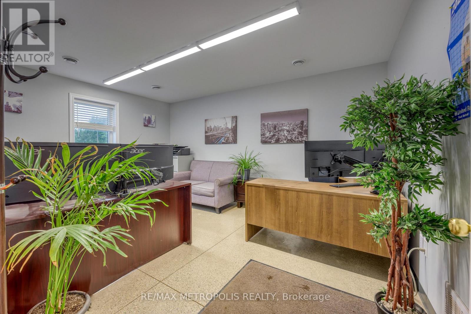 4320 Discovery Line Property Photo 18