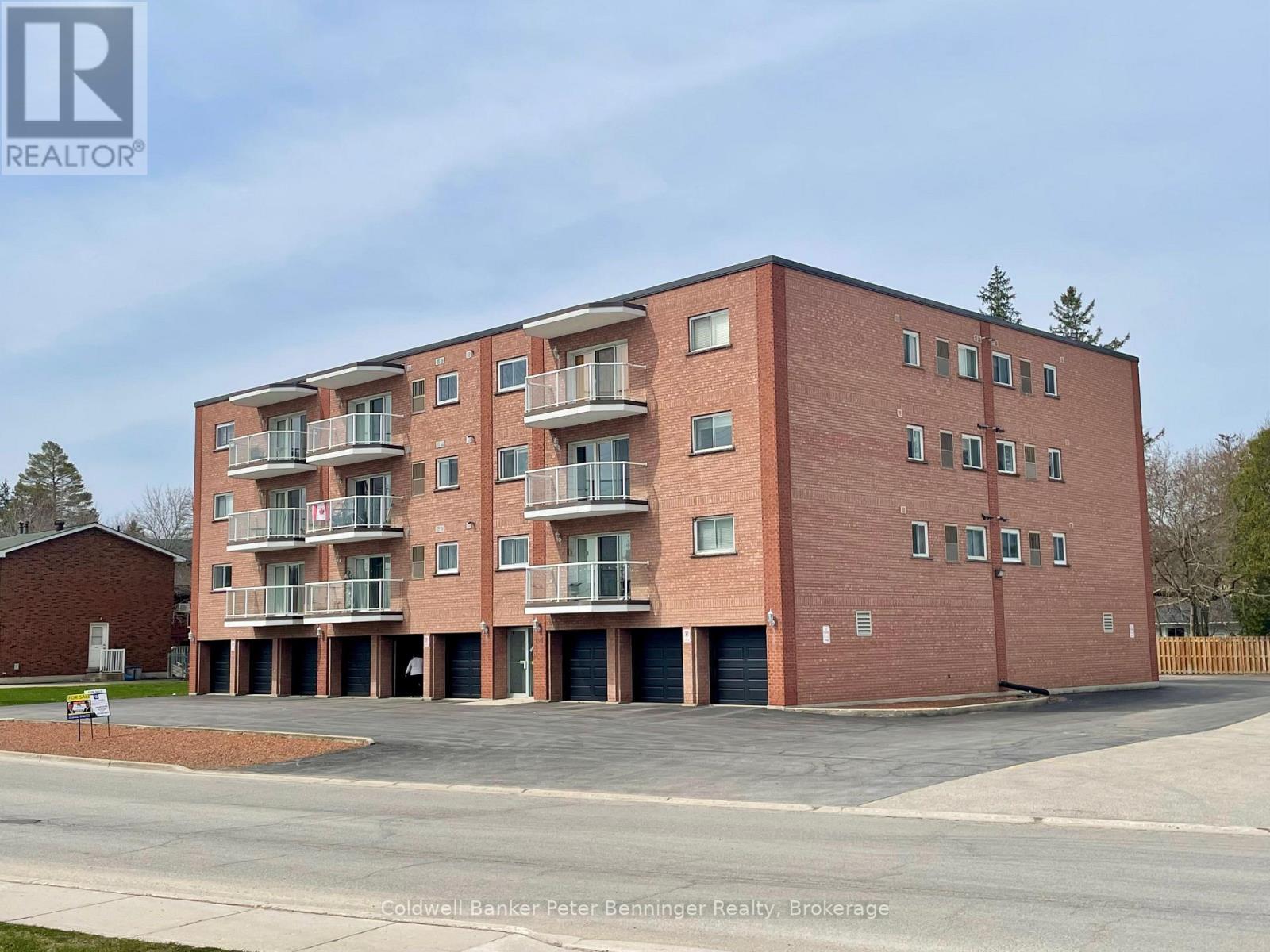 206 - 203 Mcnab Street Property Photo 1