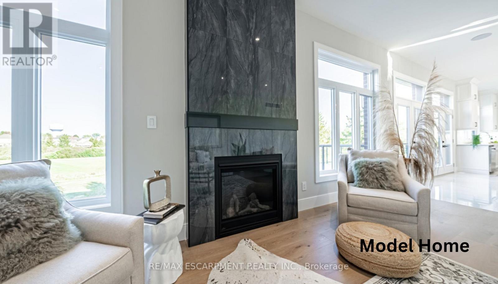 73 Workman Crescent Property Photo 10