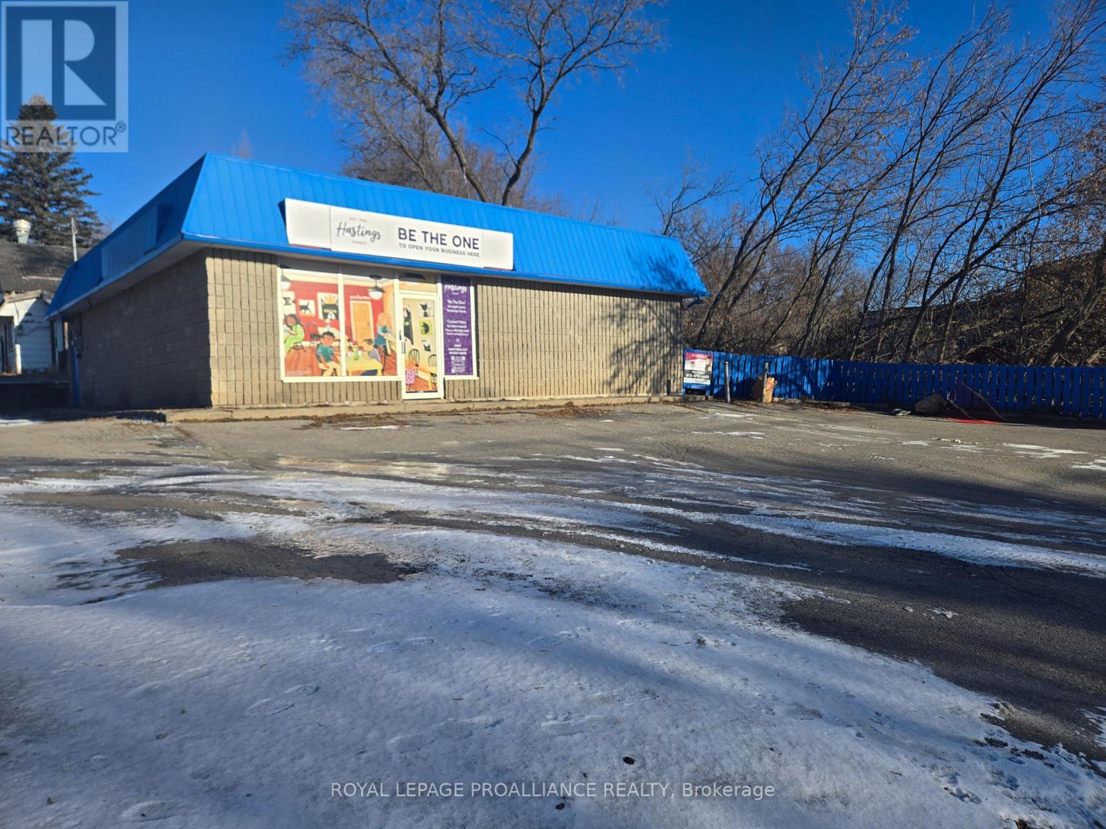 66 St. Lawrence Street W Property Photo