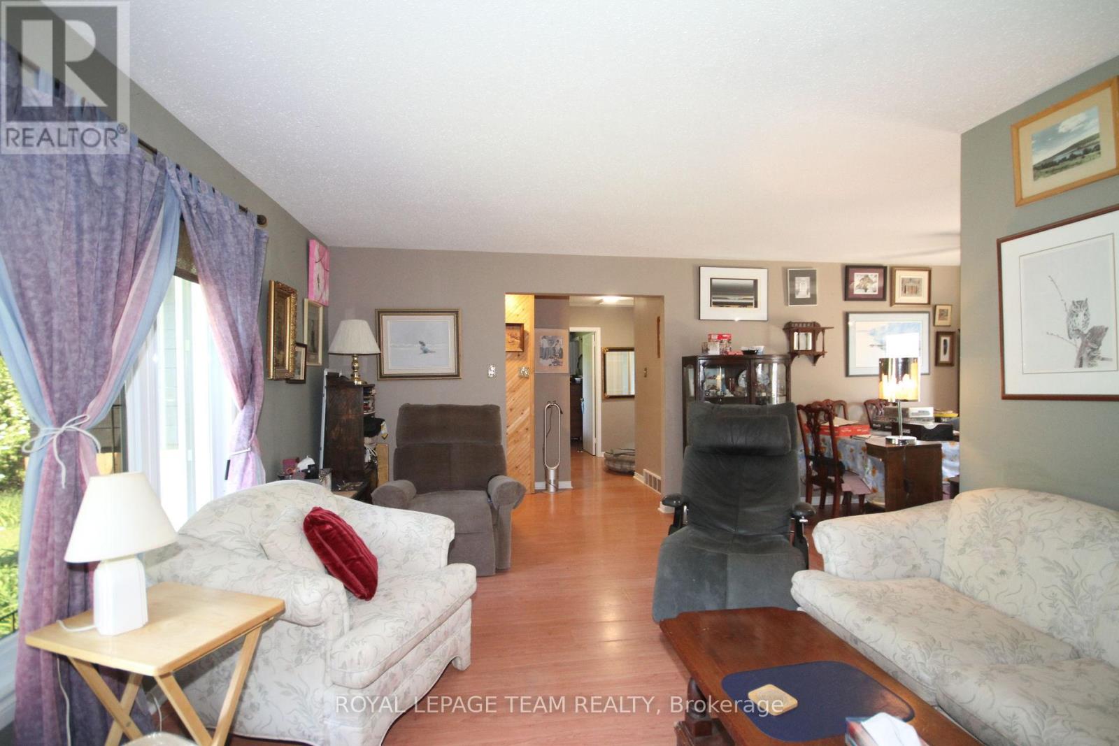 3159 8th Line Road Property Photo 7