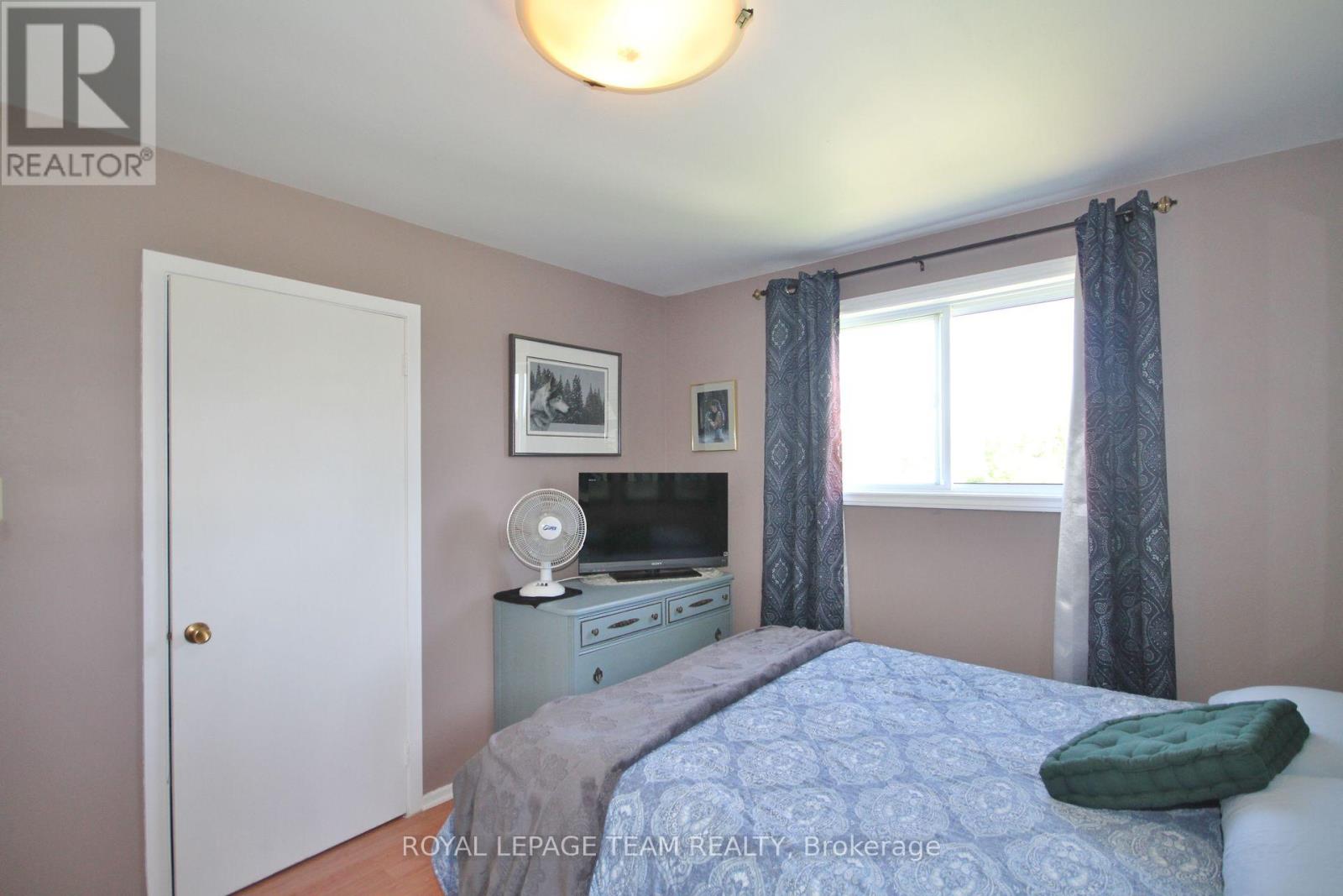 3159 8th Line Road Property Photo 13