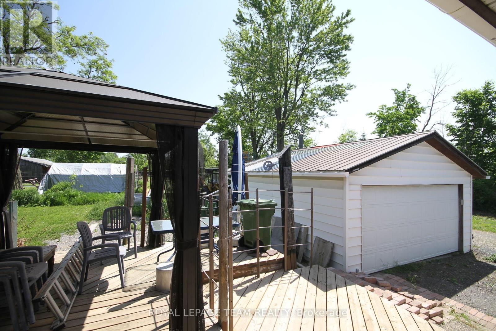 3159 8th Line Road Property Photo 18
