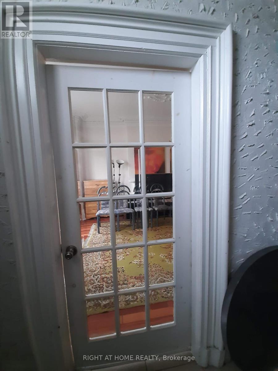 125 Charlotte Street Property Photo 9