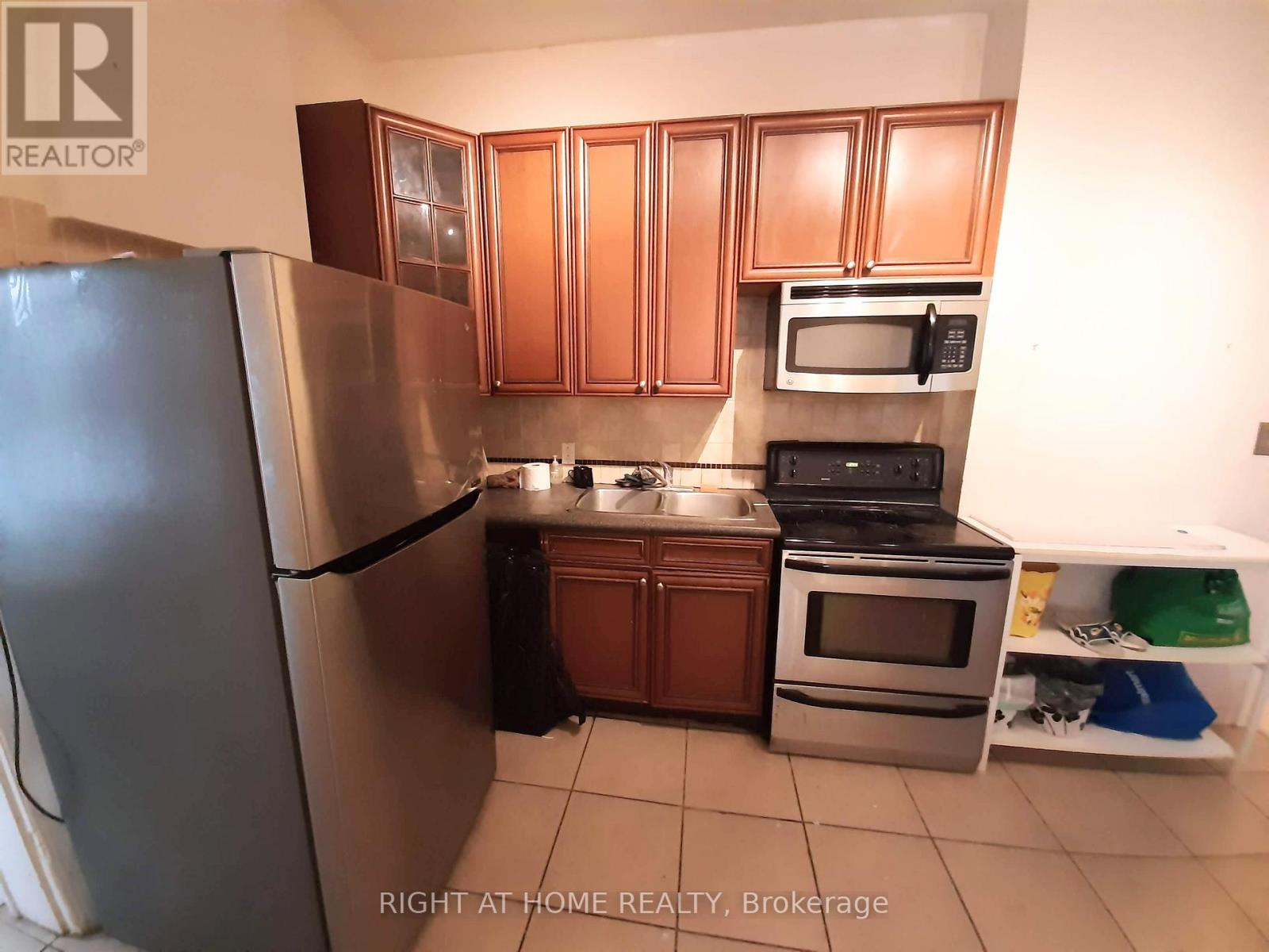 125 Charlotte Street Property Photo 18