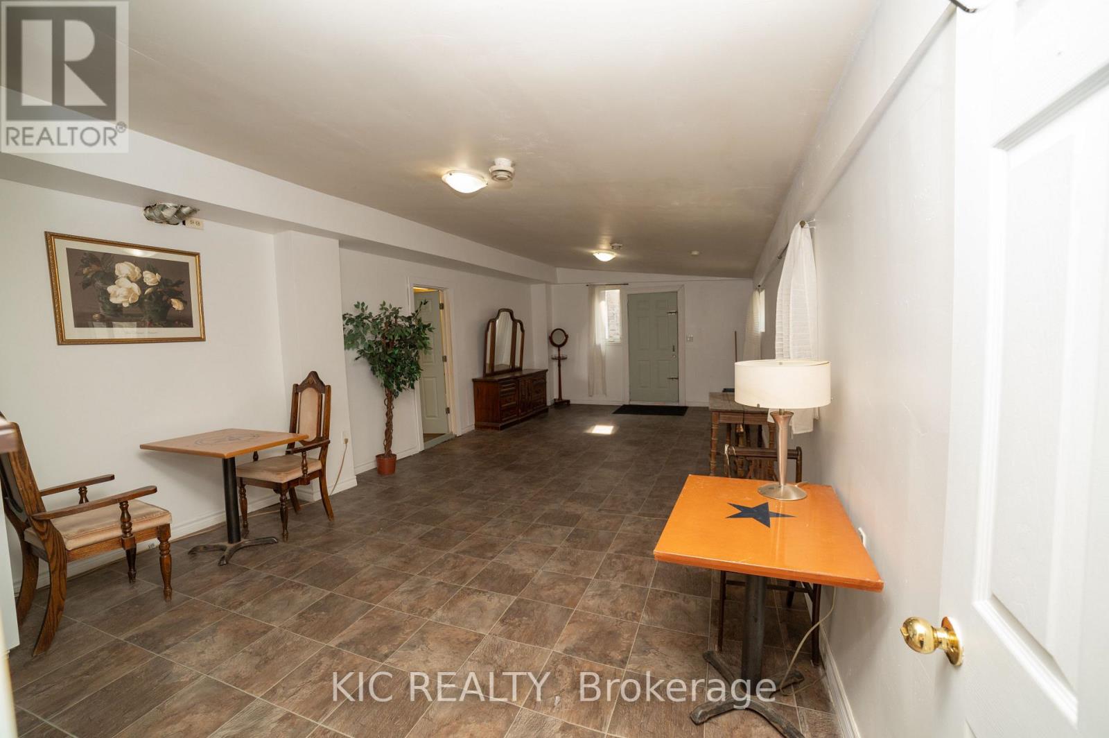 2372 County Rd 45 Road Property Photo 2