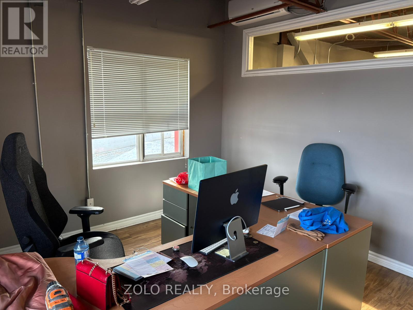 7 - 5509 Canotek Road Property Photo 12