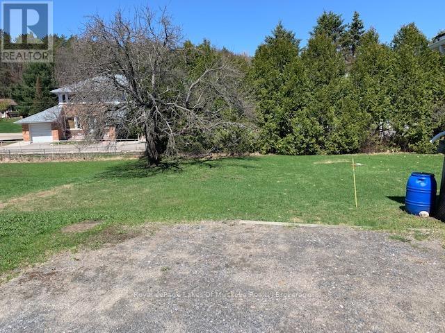 64 West Road Property Photo 4
