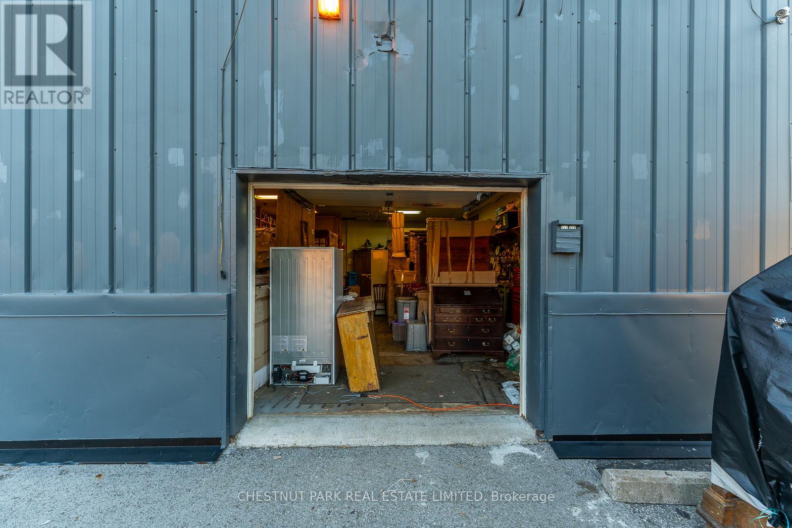 223/225 Highland Street Property Photo 15