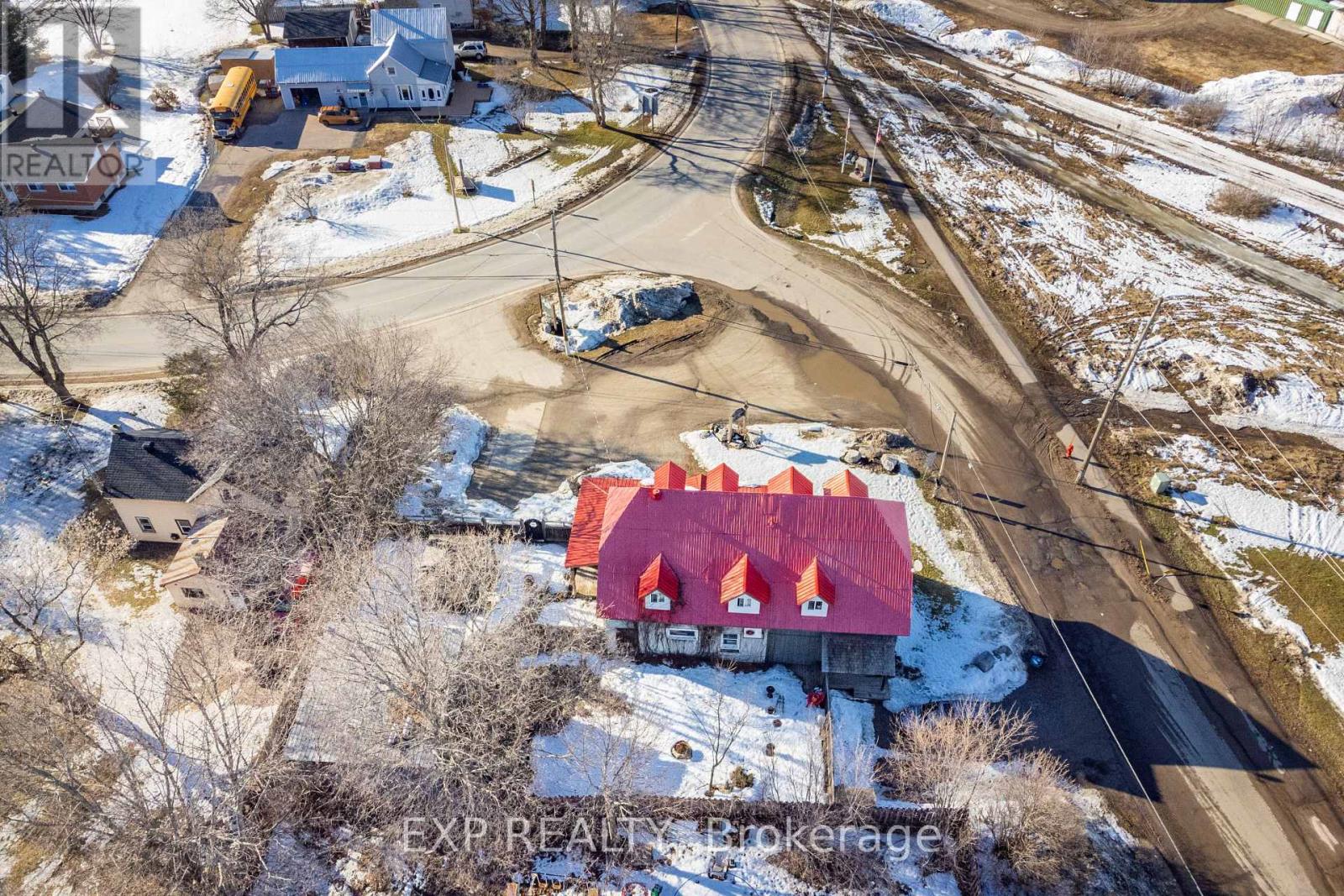 1598 Beachburg Road Property Photo 8