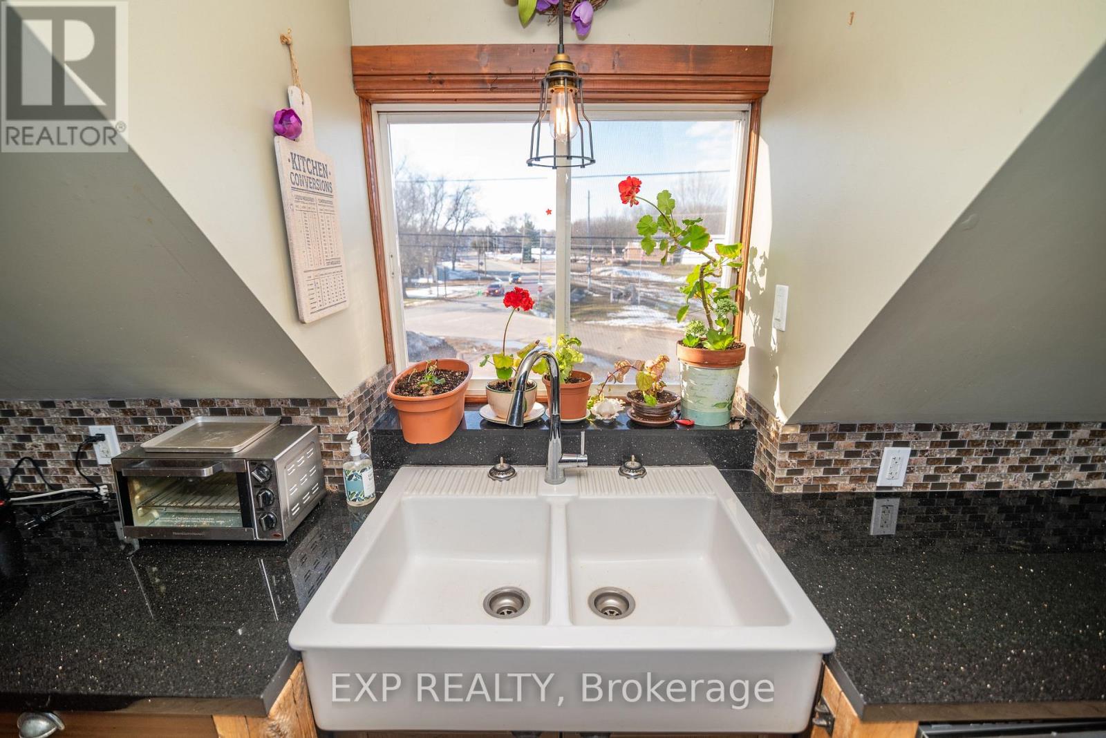 1598 Beachburg Road Property Photo 24