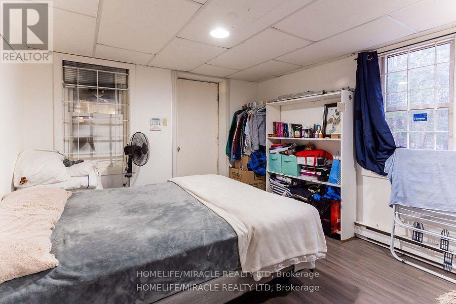 39 Sandy Plains Road N Property Photo 23