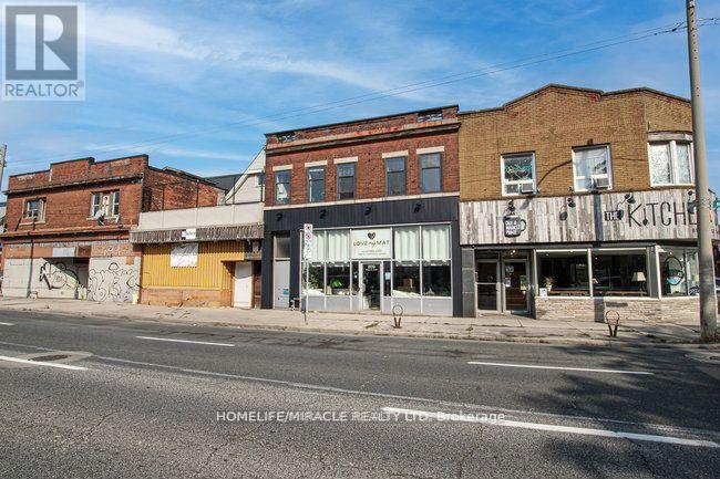 807-809 King Street E Property Photo 2