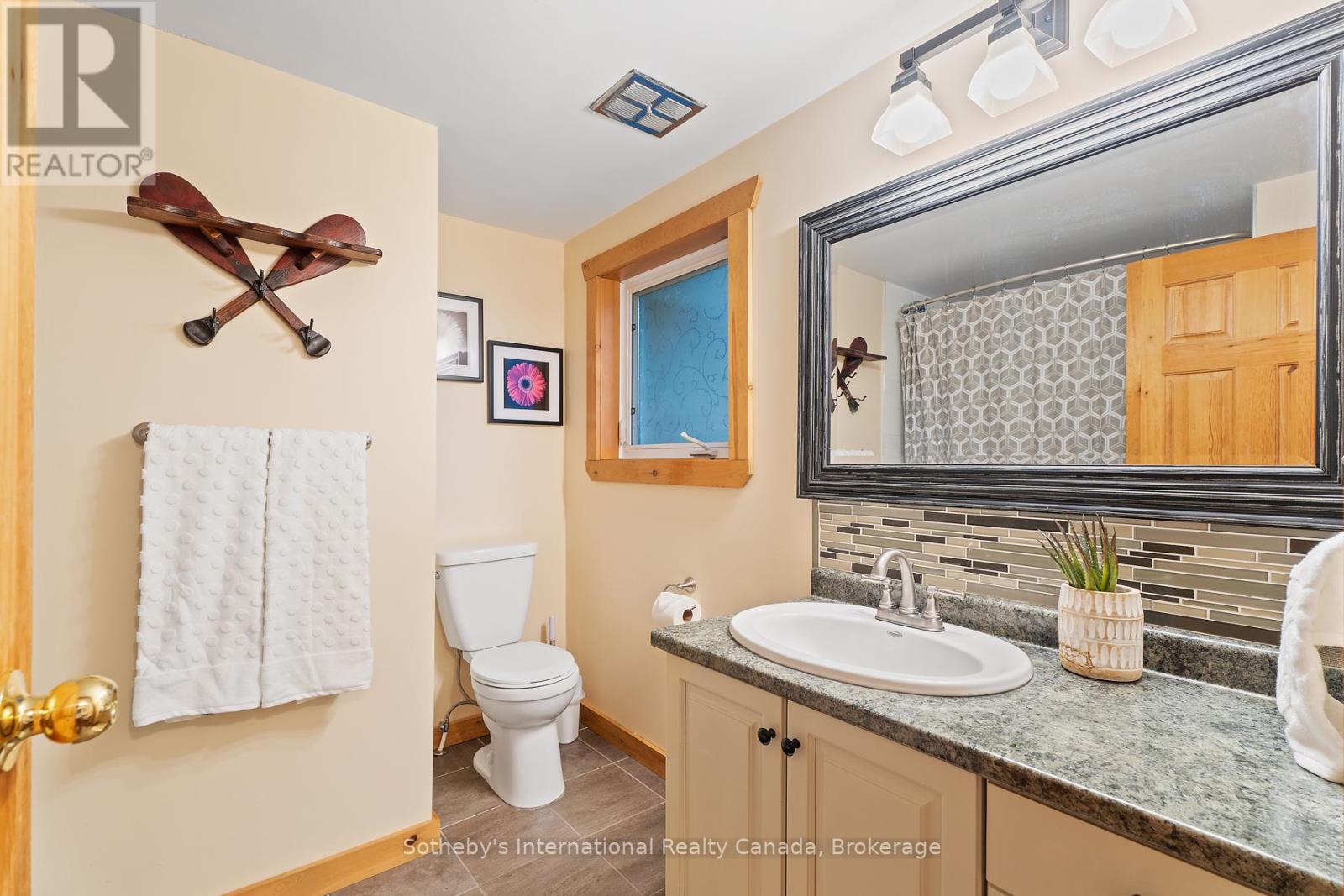 1111 Maplehurst Drive Property Photo 17