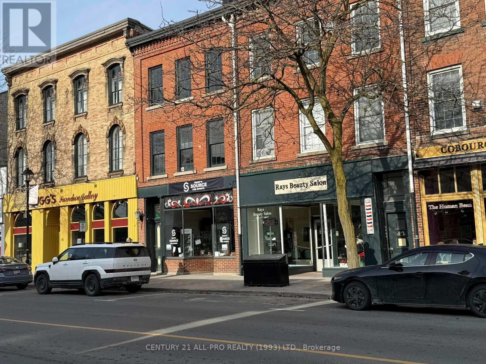 84 King Street W Property Photo 20