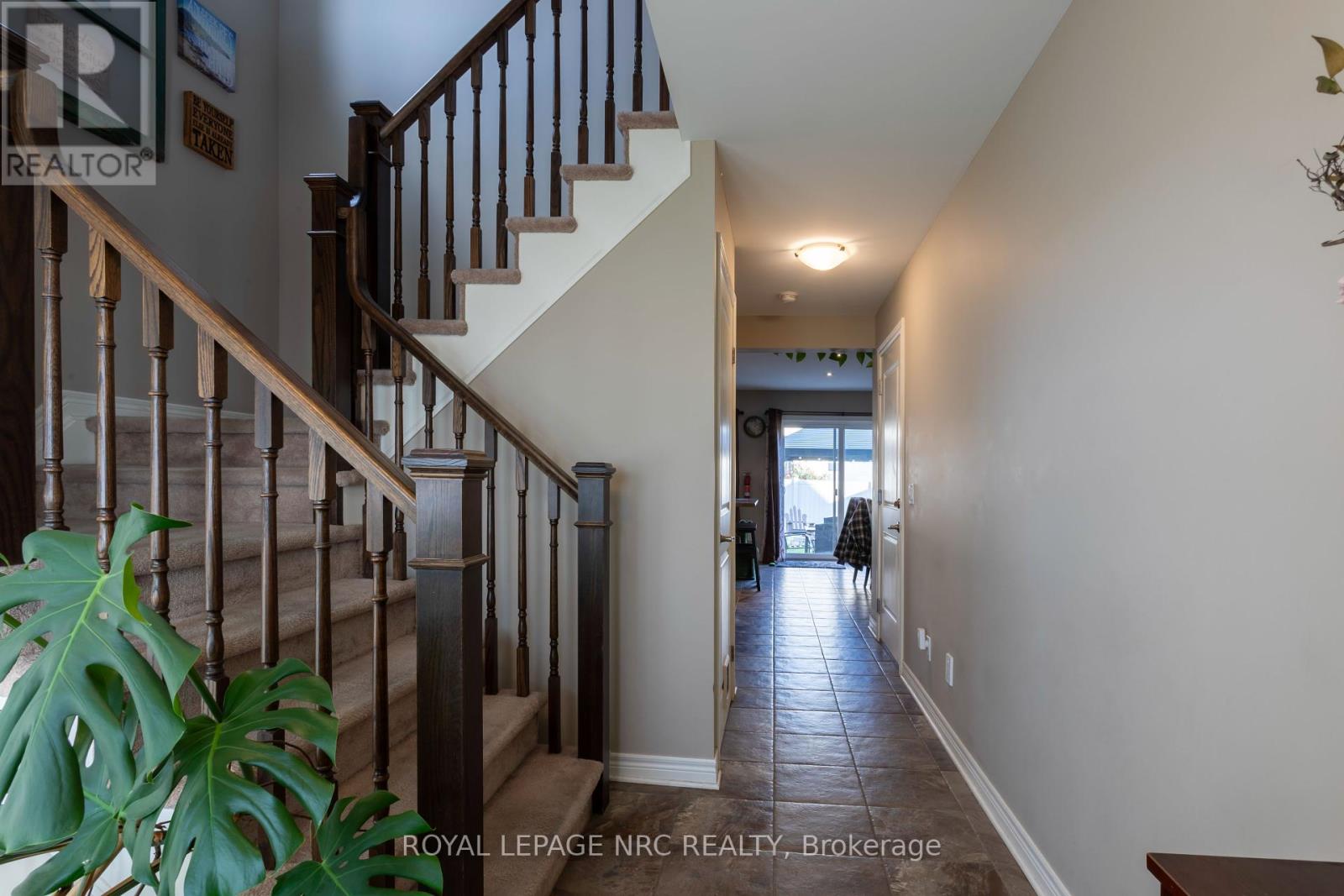 179 Classic Avenue Property Photo 4