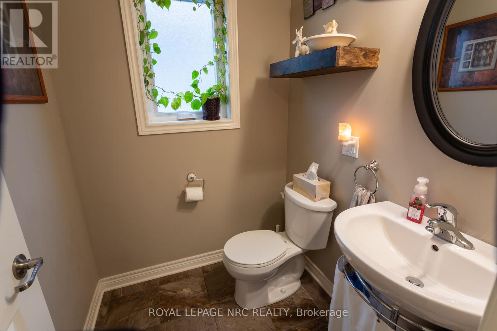 179 Classic Avenue Property Photo 5