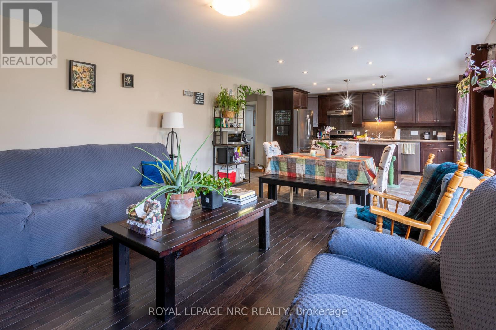 179 Classic Avenue Property Photo 11