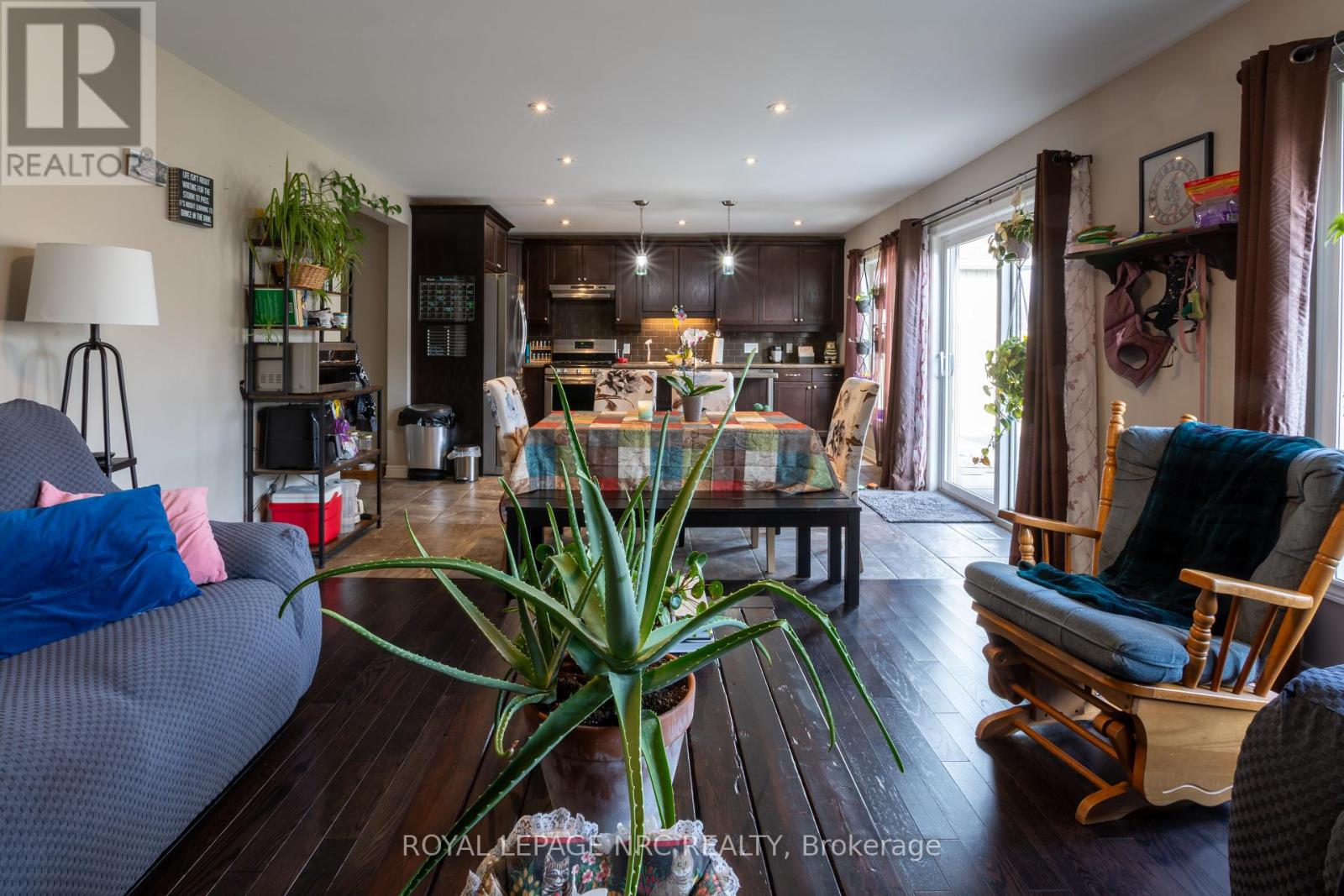 179 Classic Avenue Property Photo 12