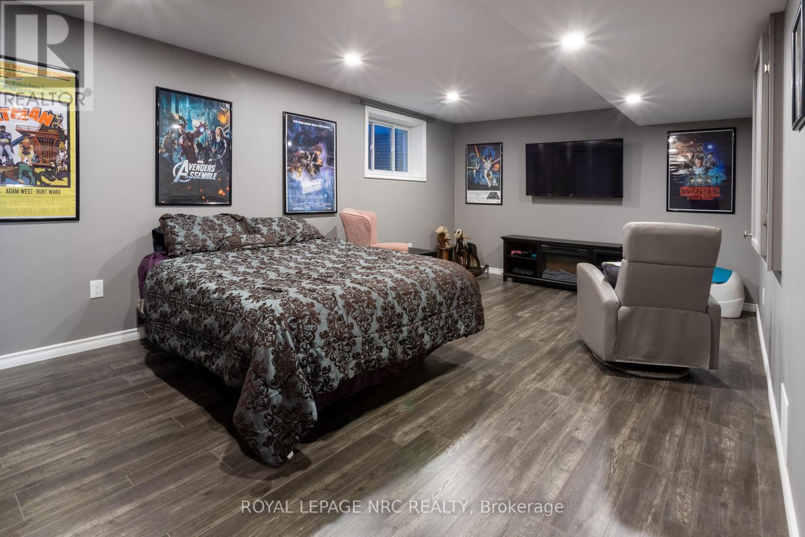 179 Classic Avenue Property Photo 30