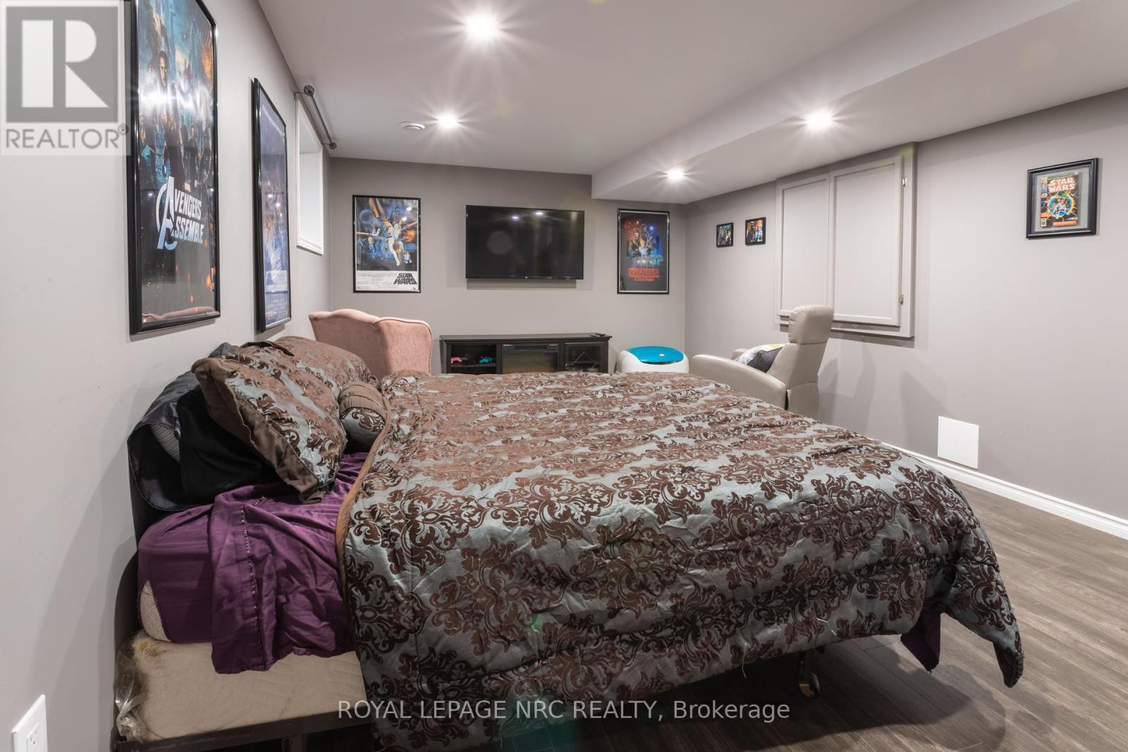 179 Classic Avenue Property Photo 31