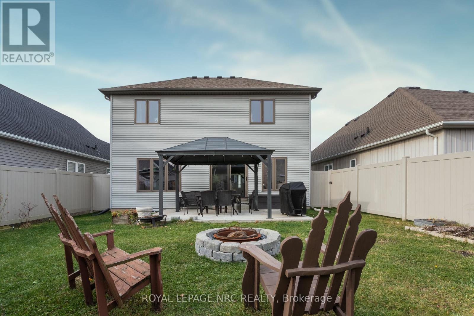 179 Classic Avenue Property Photo 35