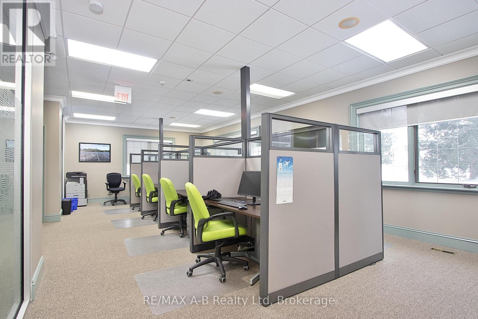 140 Foundry Street Property Photo 19