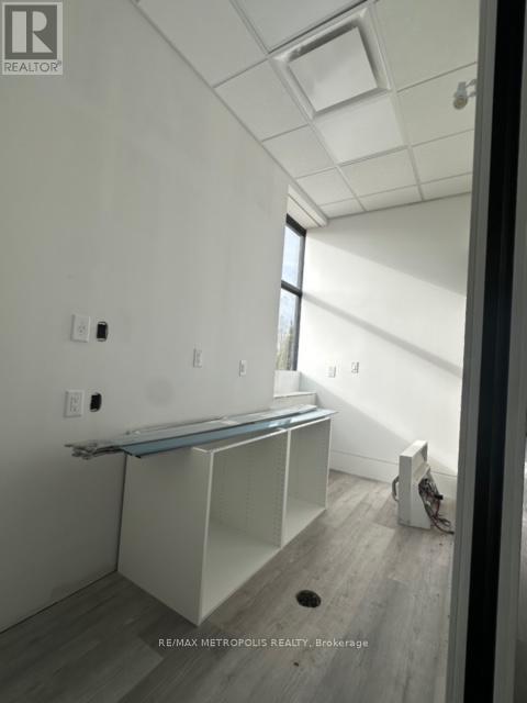 1022 Pelham Street Property Photo 15