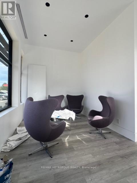1022 Pelham Street Property Photo 20