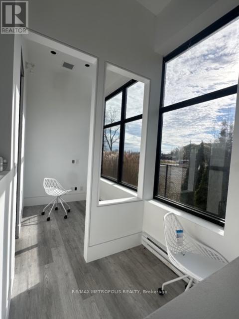 1022 Pelham Street Property Photo 21