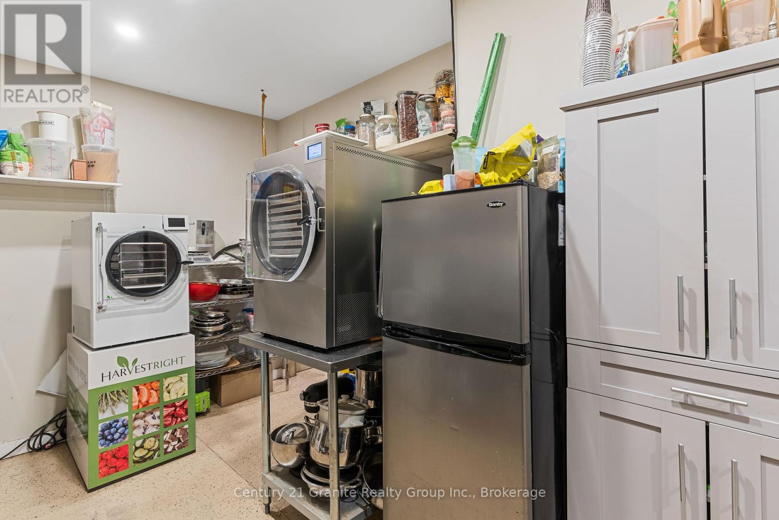 9734 Highway 118 W Property Photo 22