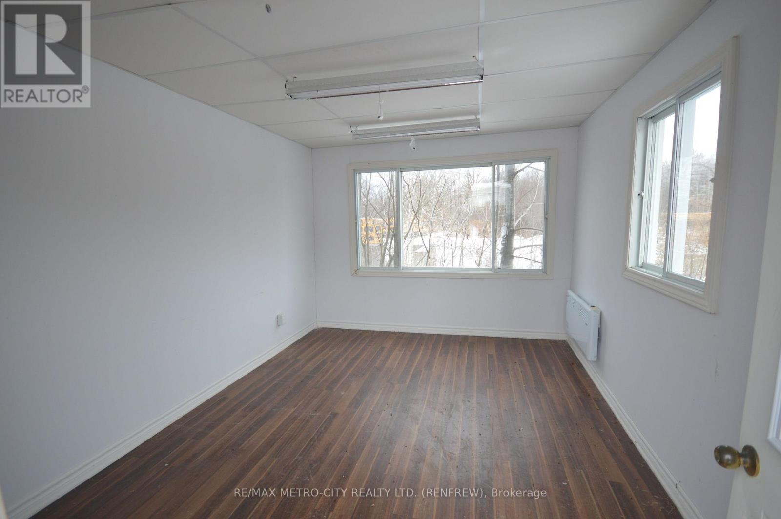 997 Gillan Road Property Photo 21