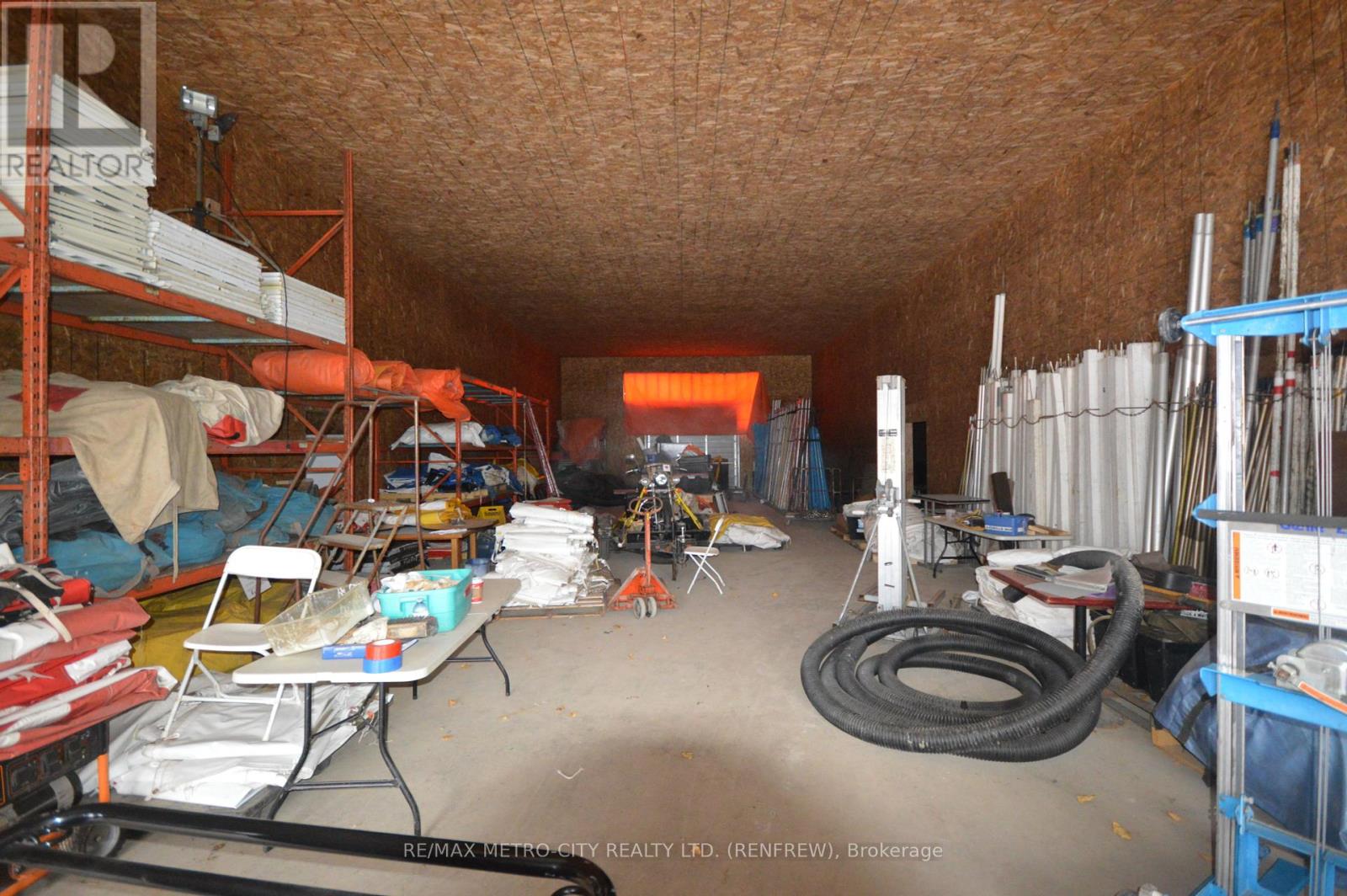 997 Gillan Road Property Photo 22