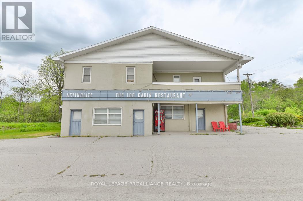 108773 Highway 7 Property Photo 1